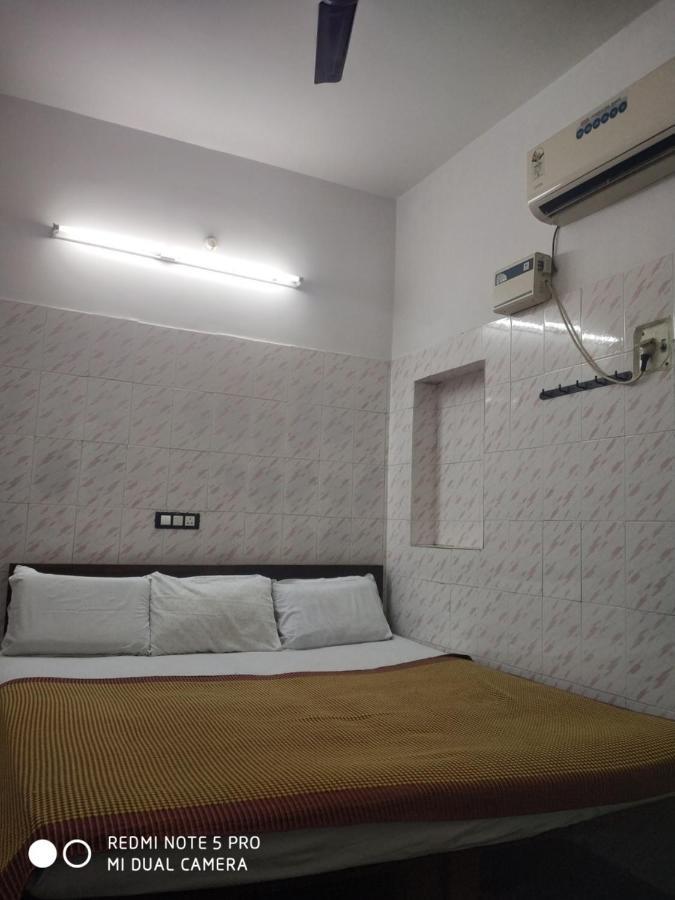 Abc Guest House Auroville Buitenkant foto